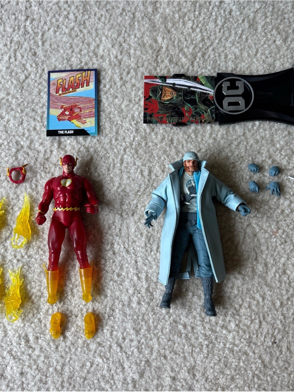 DC Multiverse Broken Figure Lot - Speed Force Flash & Deluxe Captain Boomerang